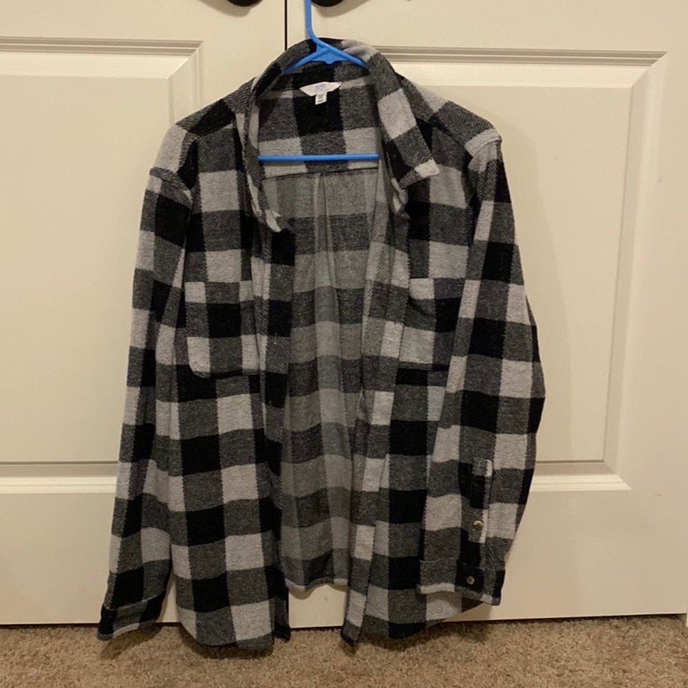 Nice cardigan-type, button down sweater